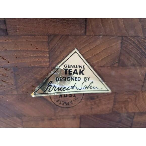 Genuine Teak Siamese Designed by Ernest Sohn 8"x10" Cutting Board - Picture 9 of 9
